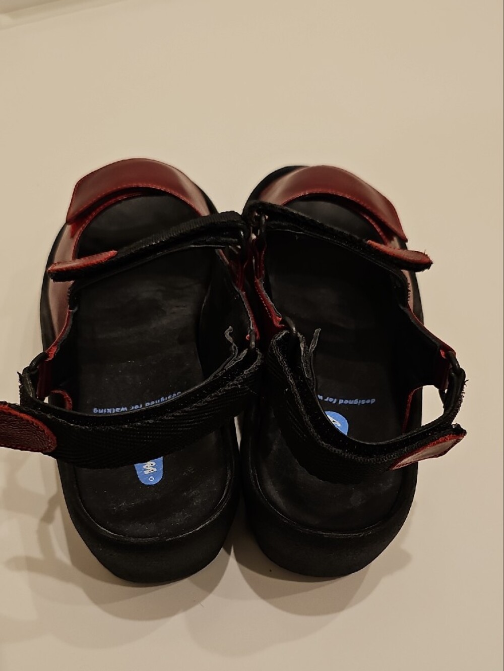 Wolky Women's Red and Black Leather Strap Sandals Walking Sandal Size 39 Jewel - Picture 4 of 8